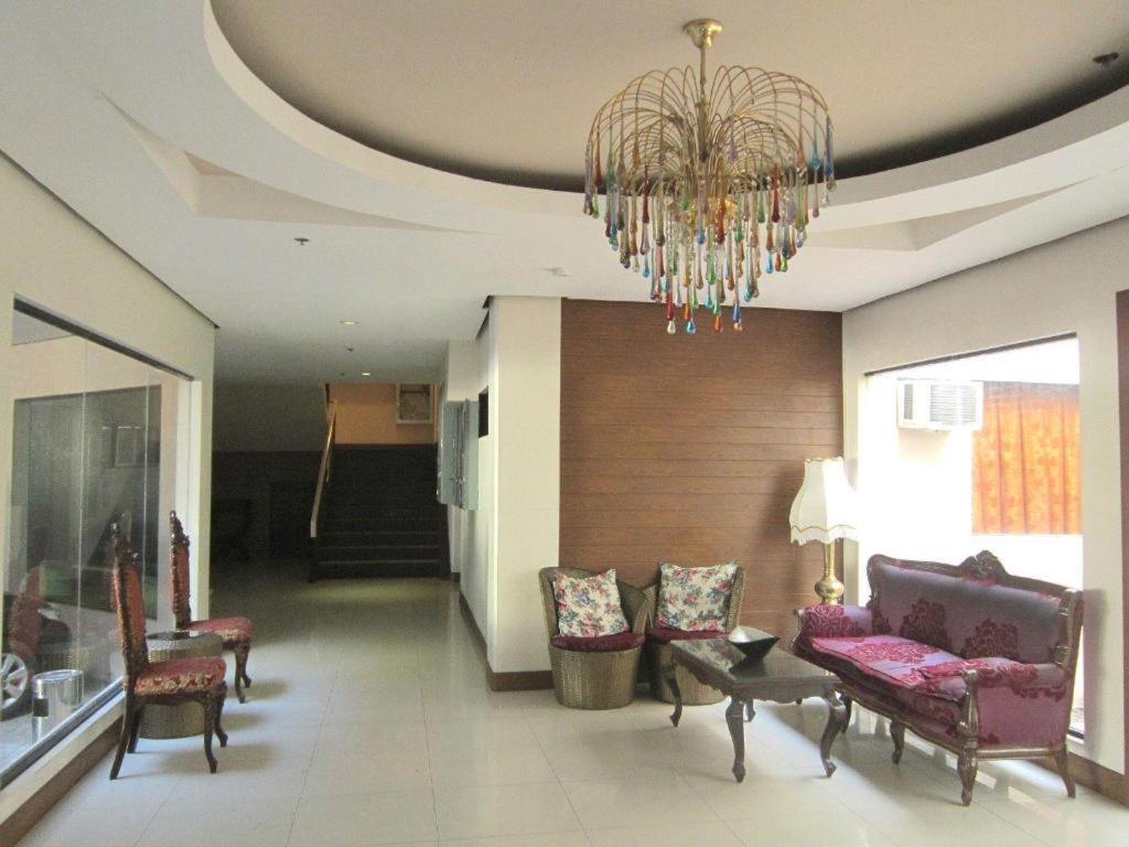 ริช แมเนอร์ เพนชั่น เฮาส์ Hotel คากายันเดโอโร ภายนอก รูปภาพ
