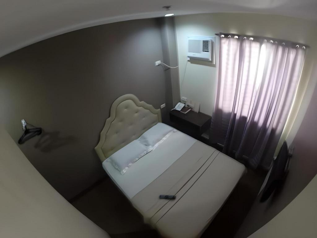 ริช แมเนอร์ เพนชั่น เฮาส์ Hotel คากายันเดโอโร ภายนอก รูปภาพ