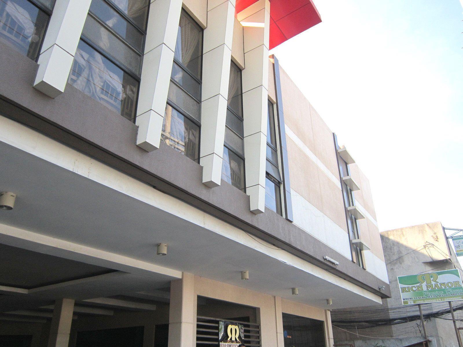 ริช แมเนอร์ เพนชั่น เฮาส์ Hotel คากายันเดโอโร ภายนอก รูปภาพ