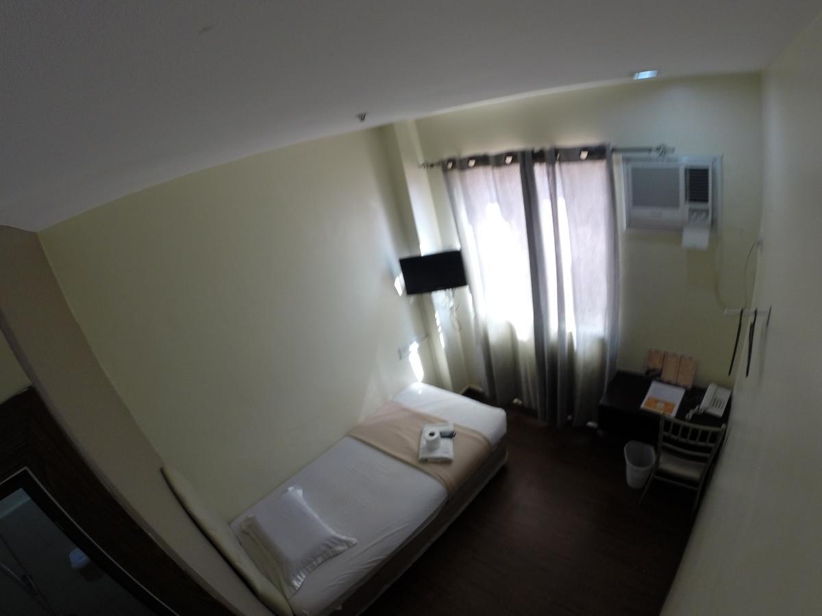 ริช แมเนอร์ เพนชั่น เฮาส์ Hotel คากายันเดโอโร ภายนอก รูปภาพ