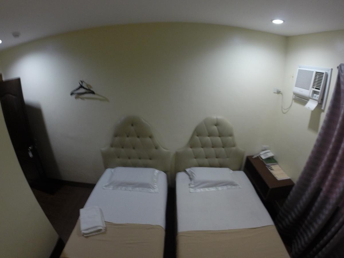 ริช แมเนอร์ เพนชั่น เฮาส์ Hotel คากายันเดโอโร ภายนอก รูปภาพ